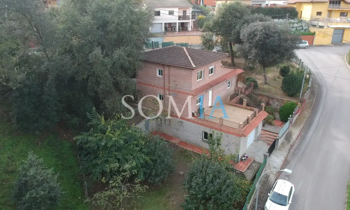DJI 0122